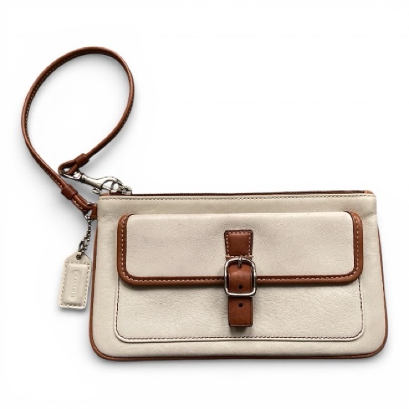 Coach Handbags - Coach Vintage Hampton Leather White & Brown Trim Clutch Wristlet w/ Buckle